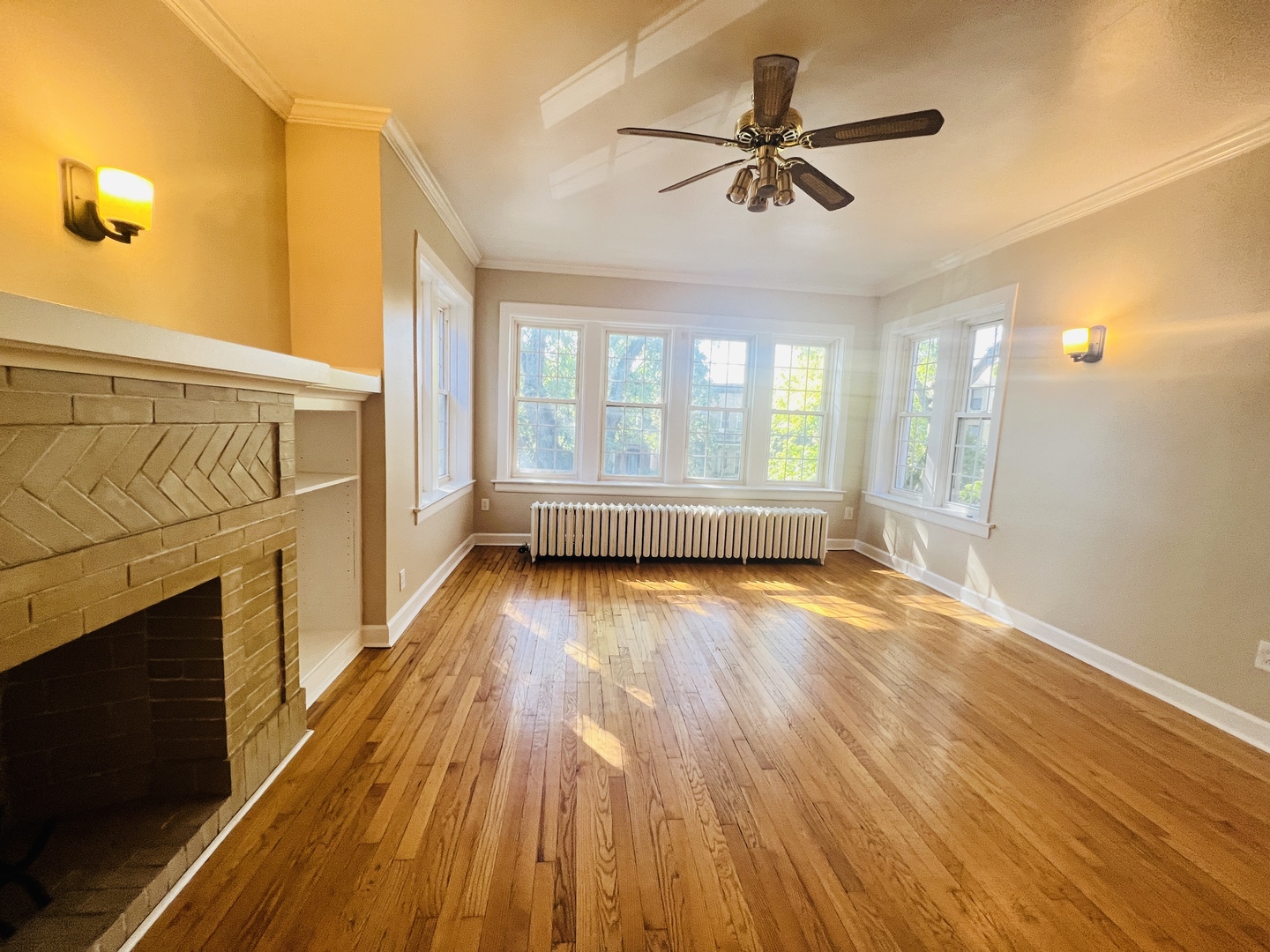 1732 W Wallen Avenue, Chicago, IL 60626