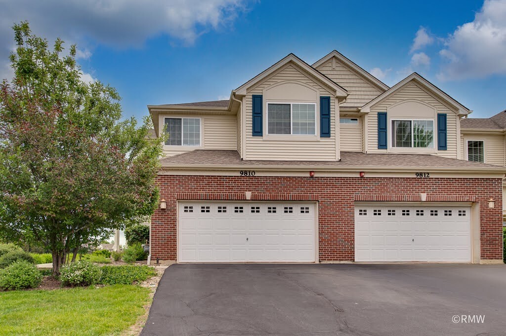 9810 Cummings Street, Huntley, IL 60142