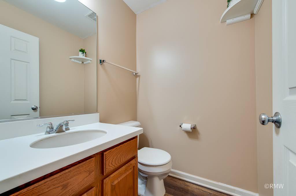 9810 Cummings Street, Huntley, IL 60142