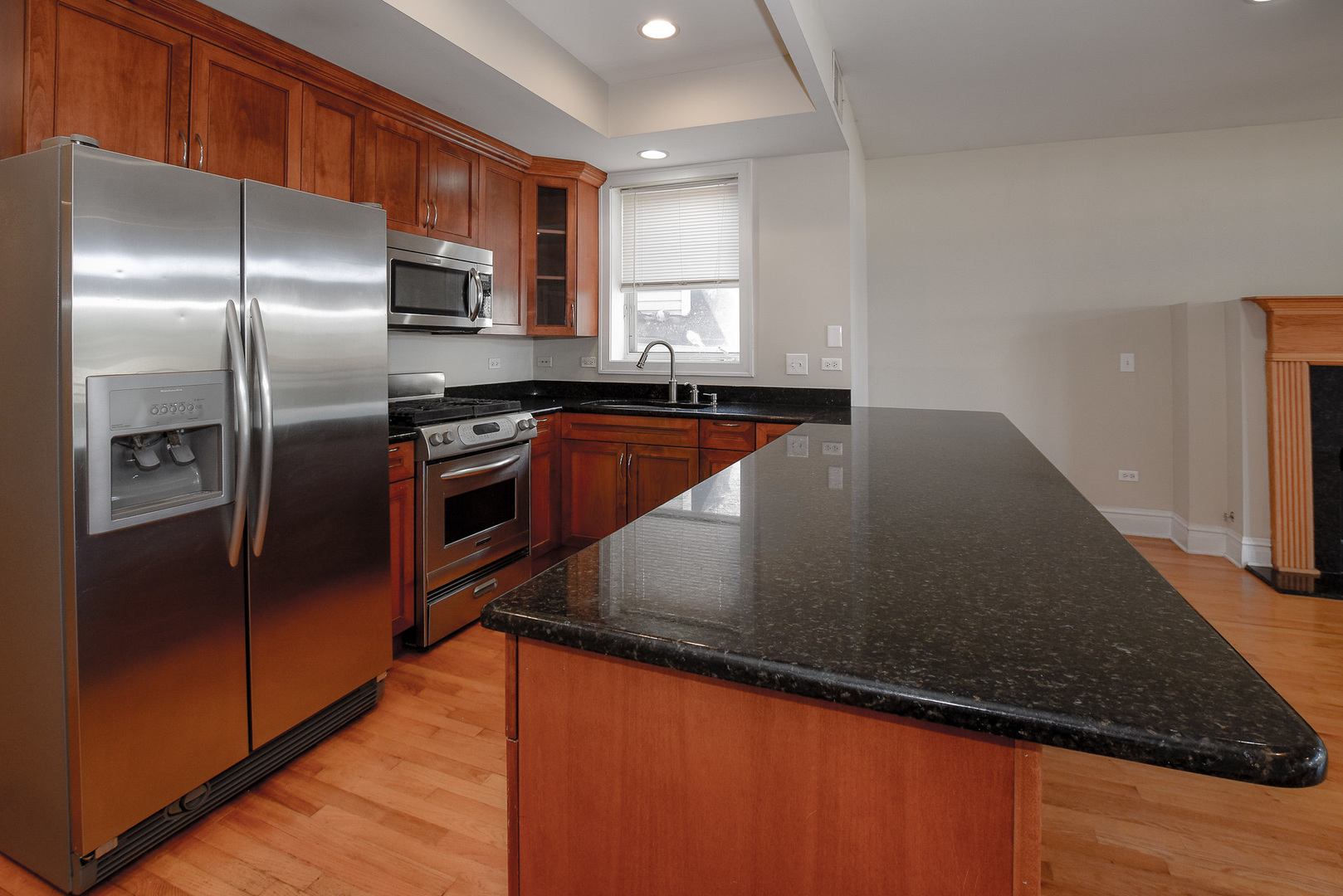 2942 N LINCOLN Avenue #4S, Chicago, IL 60657