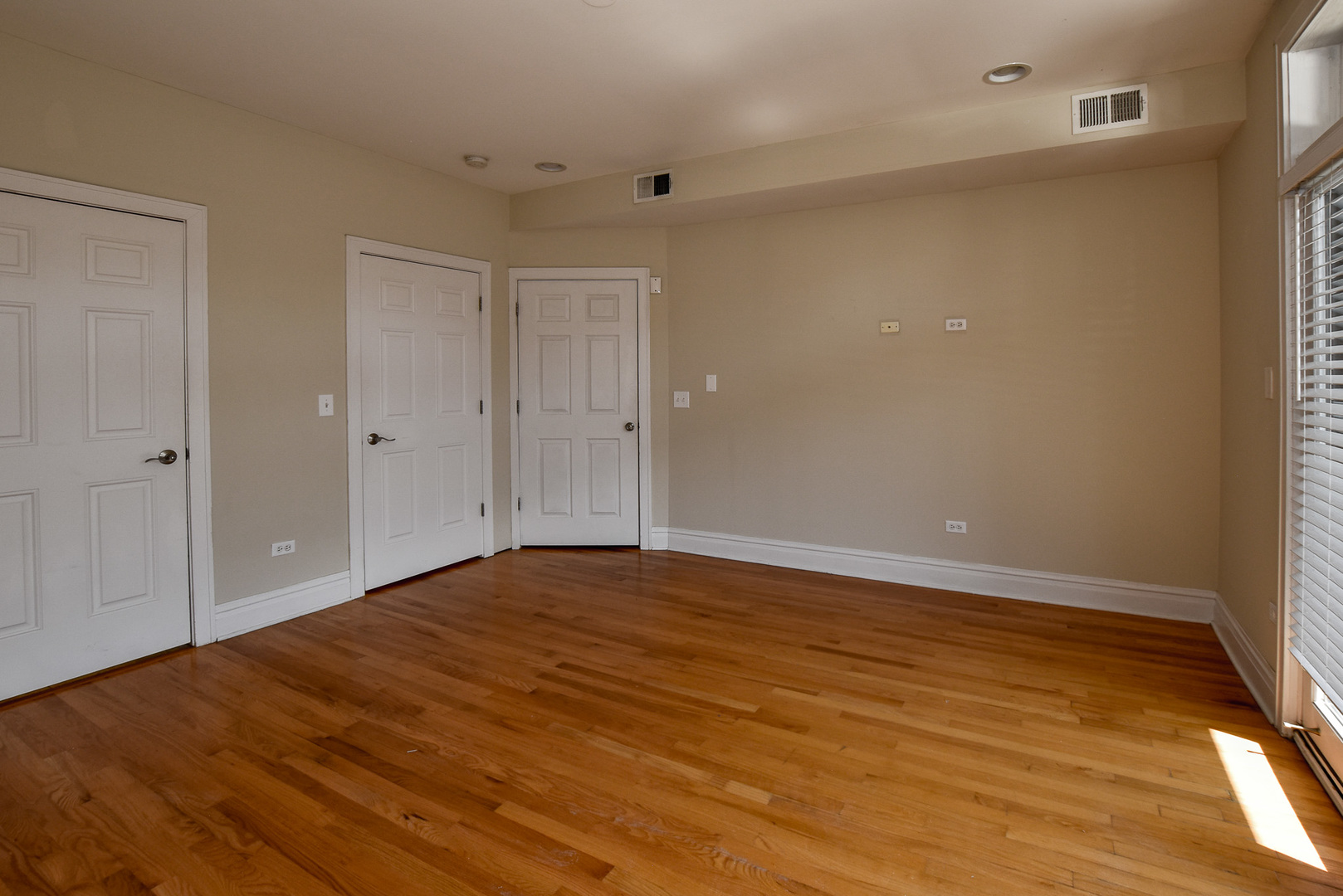 2942 N LINCOLN Avenue #4S, Chicago, IL 60657