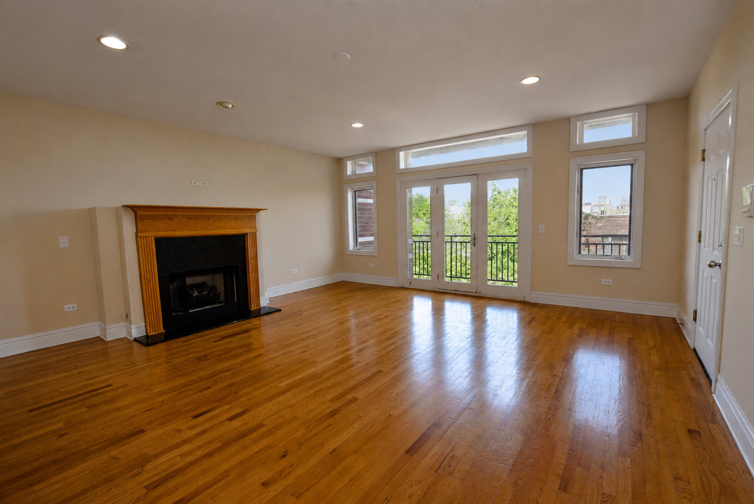 2942 N LINCOLN Avenue #4S, Chicago, IL 60657