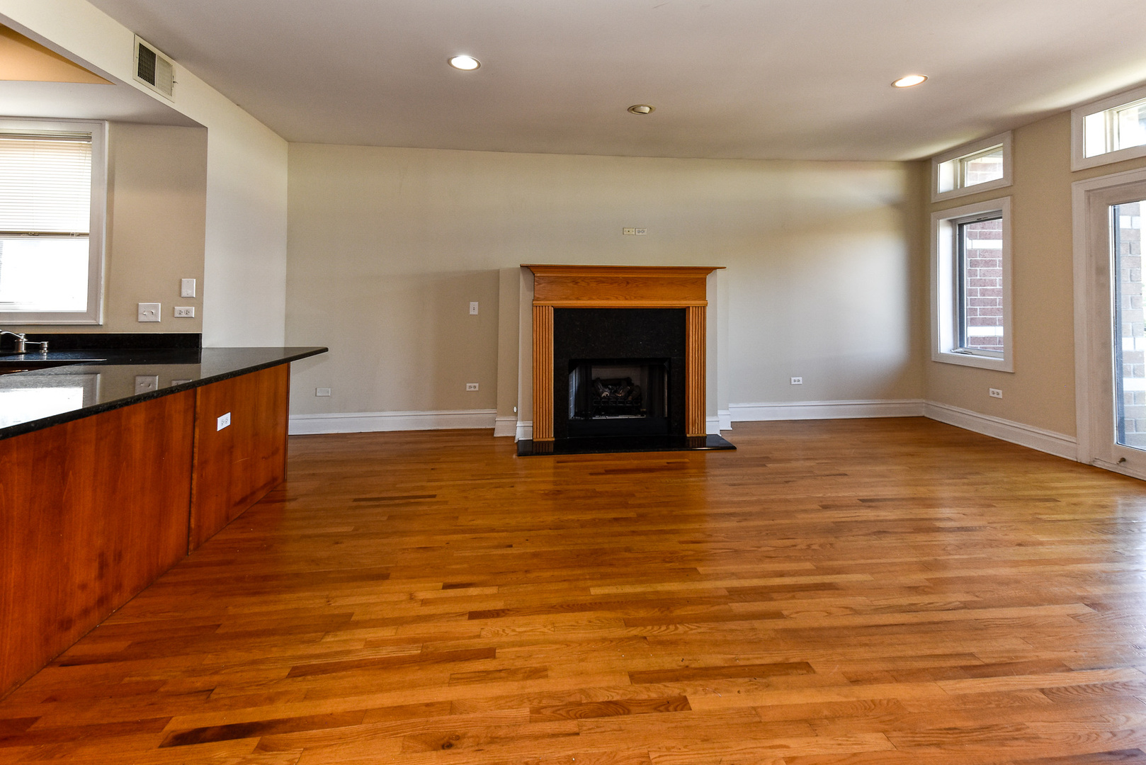 2942 N LINCOLN Avenue #4S, Chicago, IL 60657
