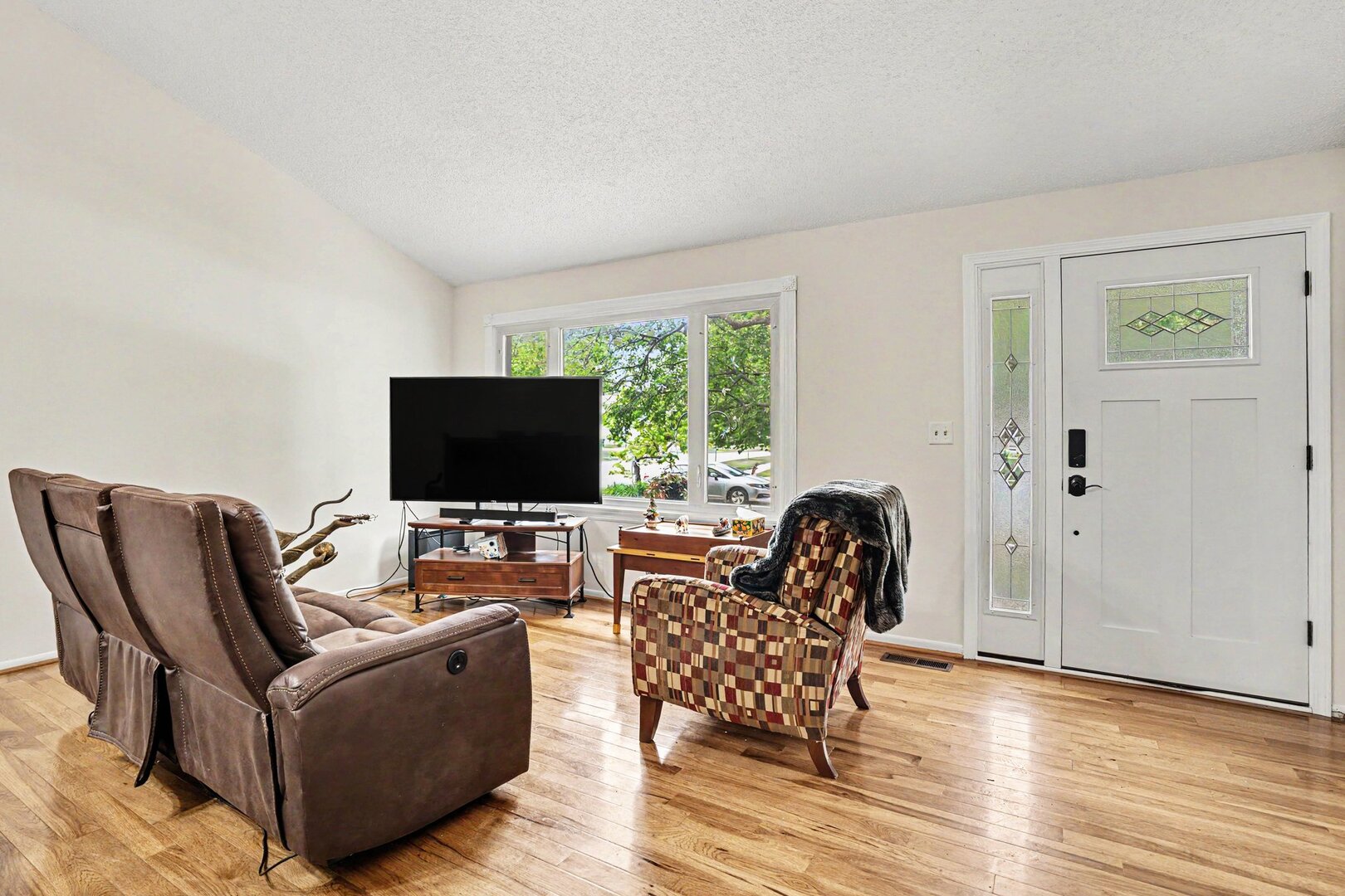 1132 Wishing Well Lane, Naperville, IL 60564