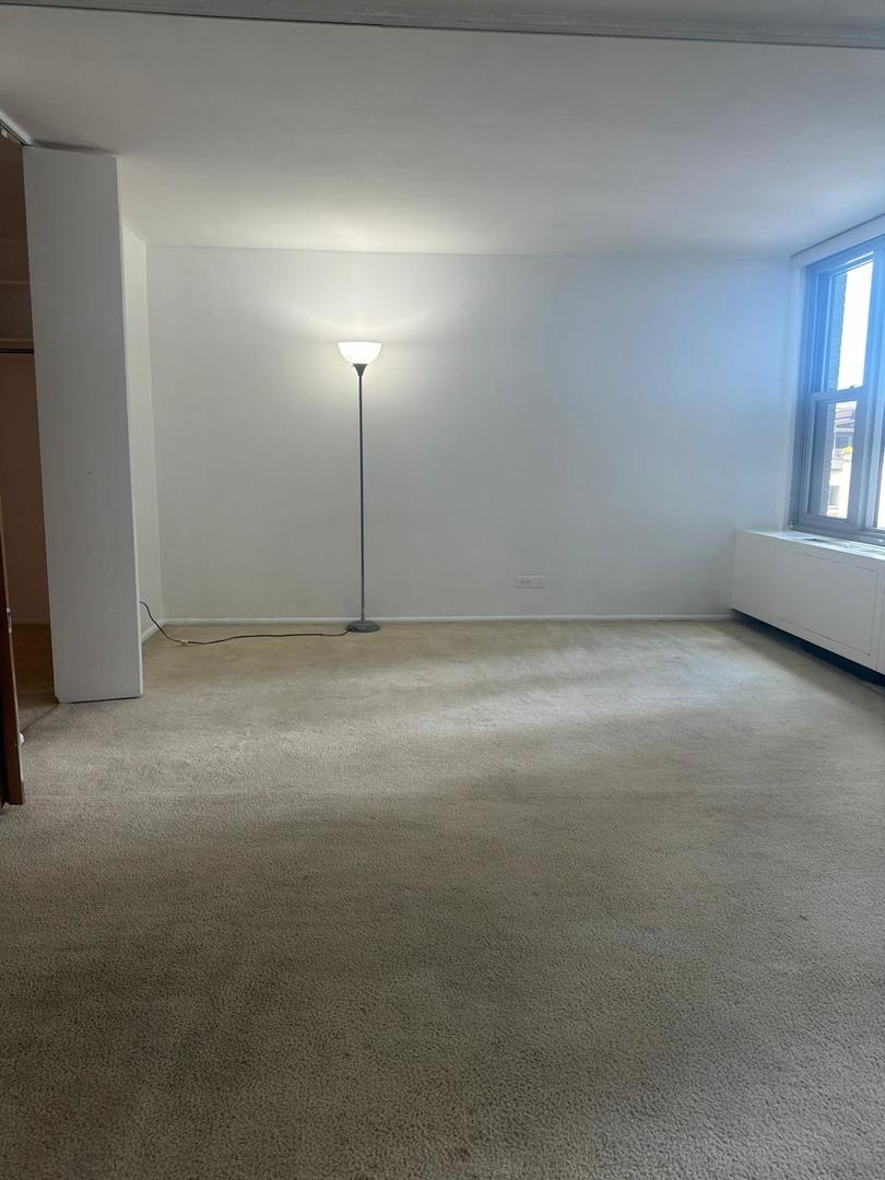 400 E RANDOLPH Street #921, Chicago, IL 60601