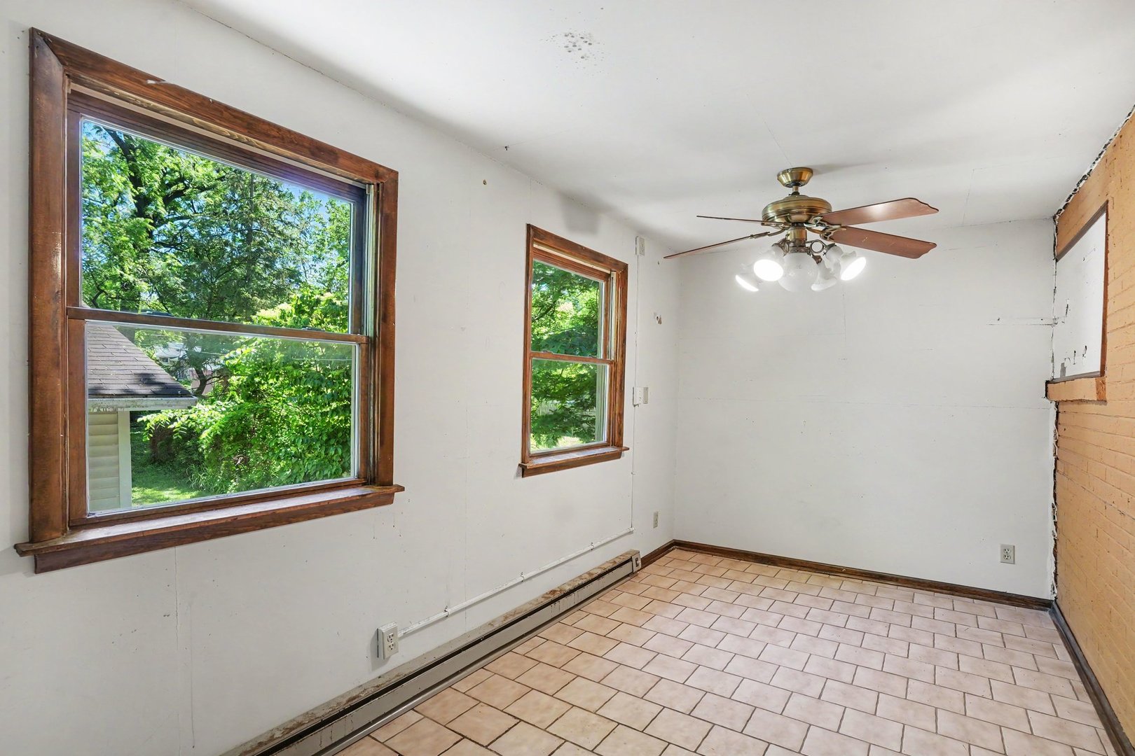 1661 Burr Oak Road, Homewood, IL 60430