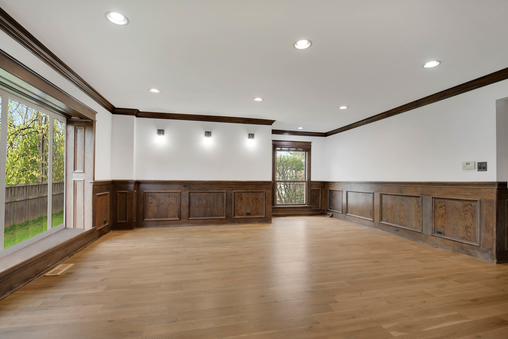 491 OLD SURREY Lane #A, Hinsdale, IL 60521