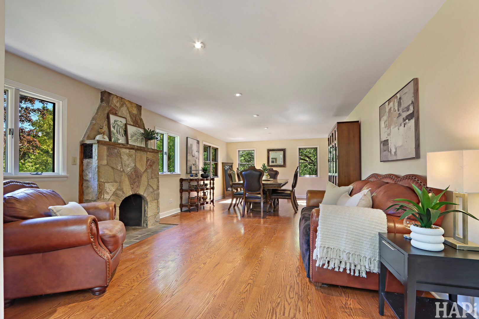 15192 W Rockland Road, Libertyville, IL 60048