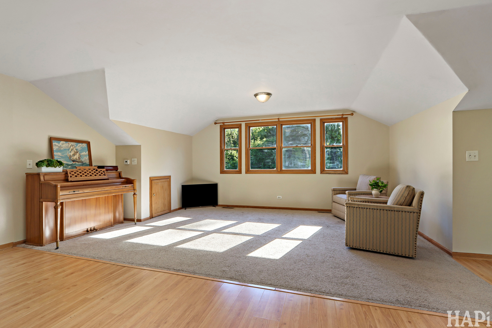 15192 W Rockland Road, Libertyville, IL 60048