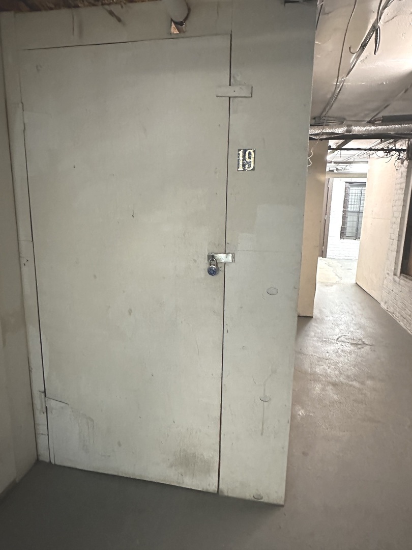346 N Austin Boulevard #G, Oak Park, IL 60302