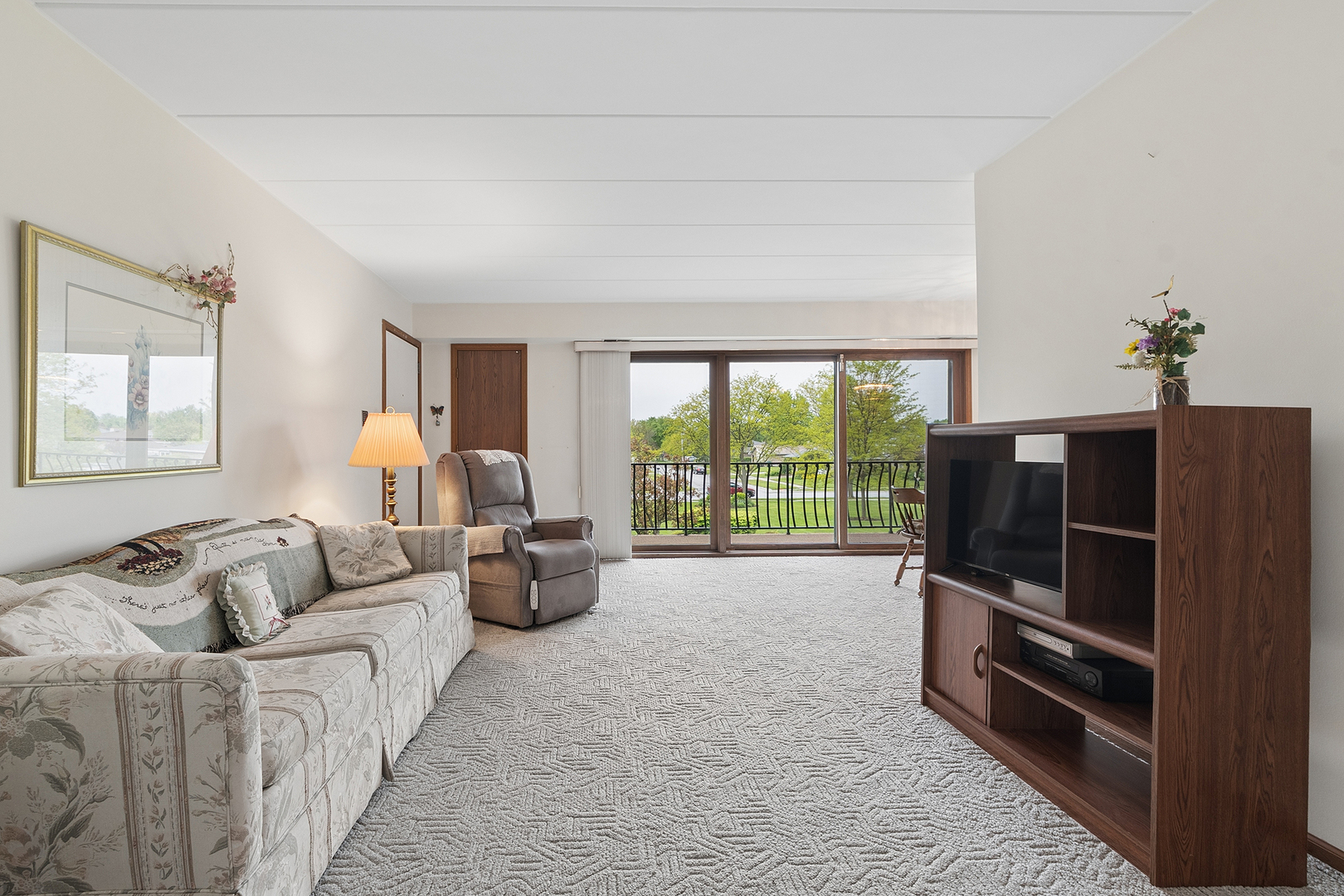 8826 W 140th Street #206, Orland Park, IL 60462