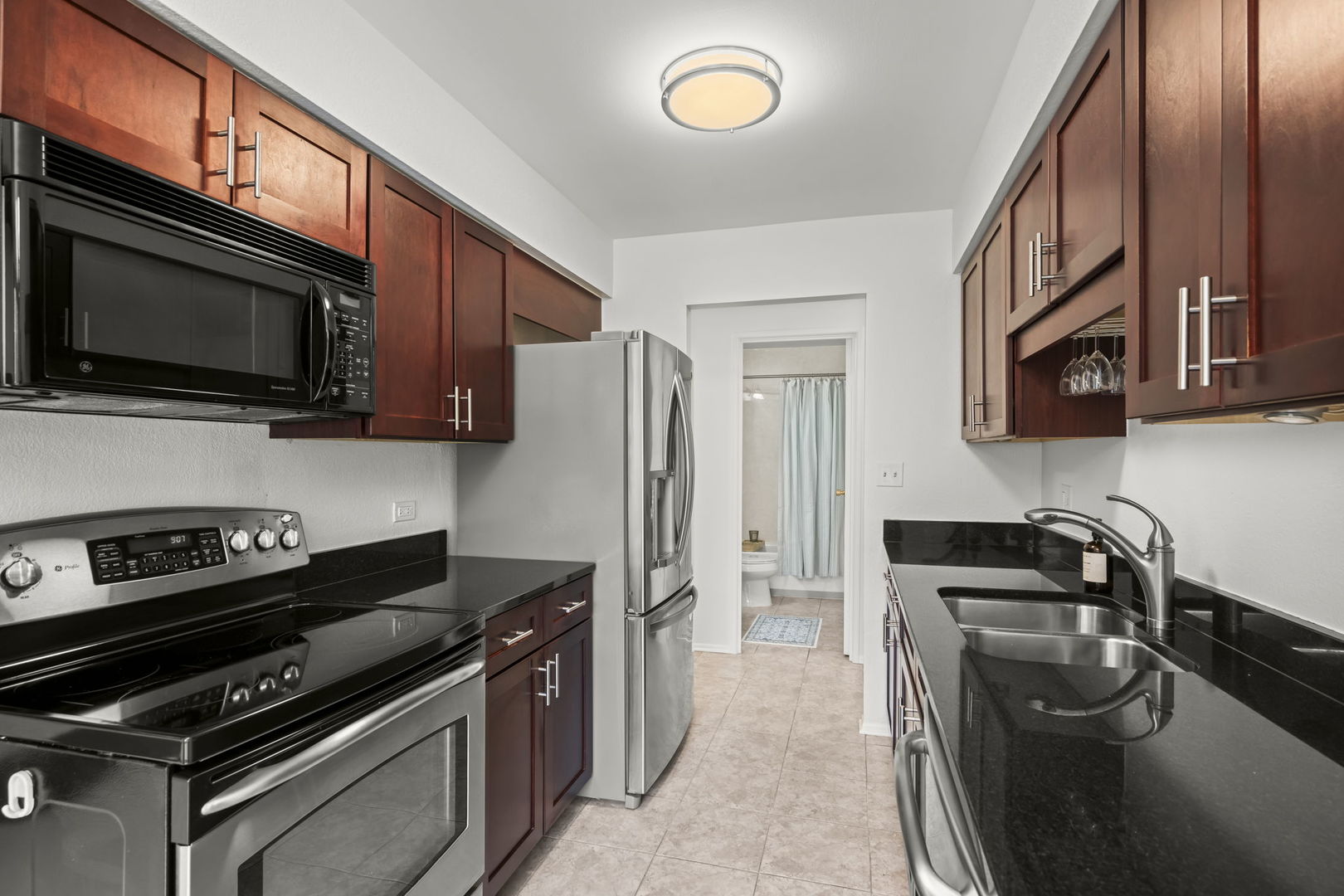 1103 S Hunt Club Drive #126, Mount Prospect, IL 60056