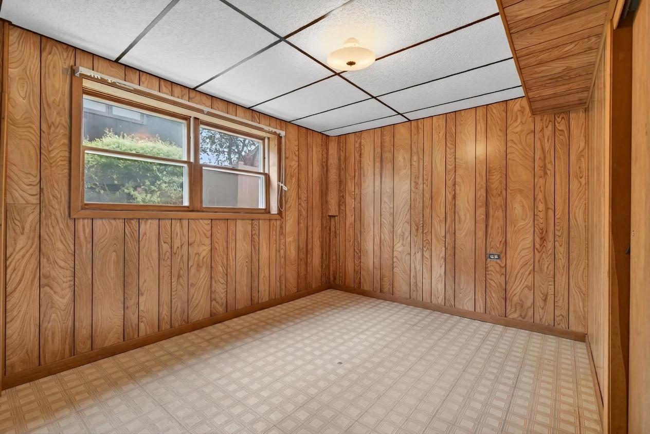 9700 W 58th Street, Countryside, IL 60525
