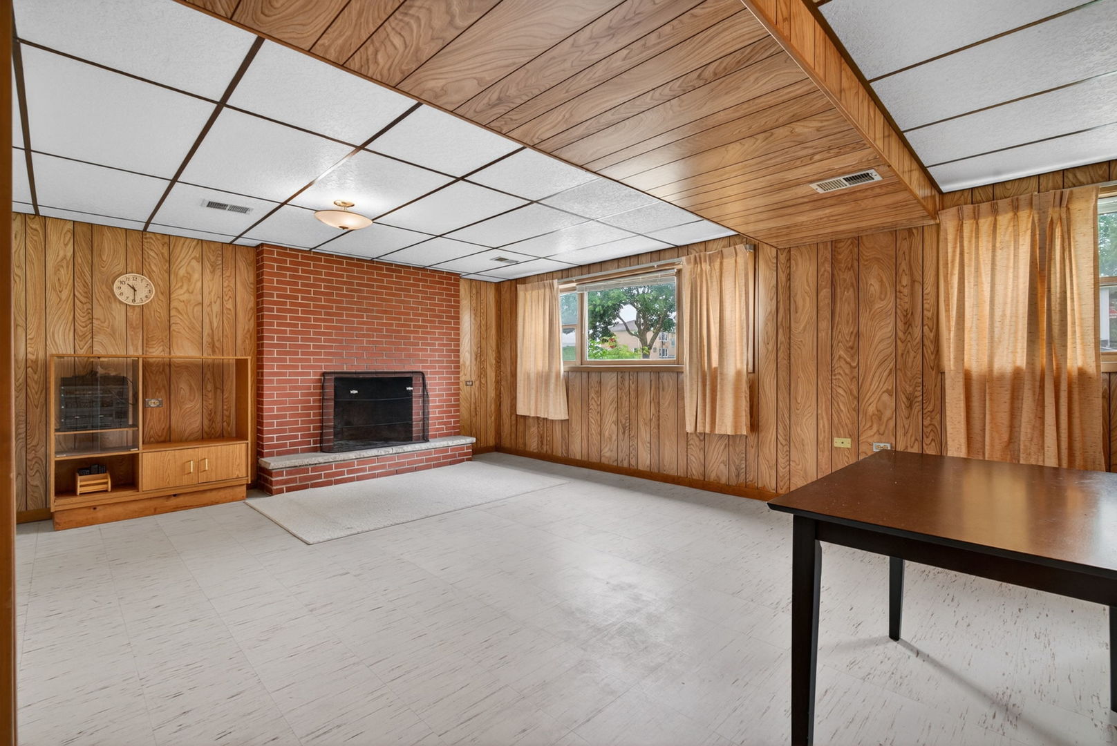 9700 W 58th Street, Countryside, IL 60525