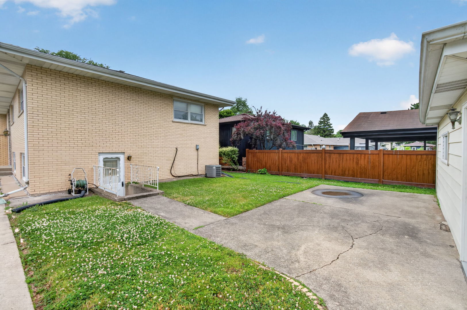 9700 W 58th Street, Countryside, IL 60525