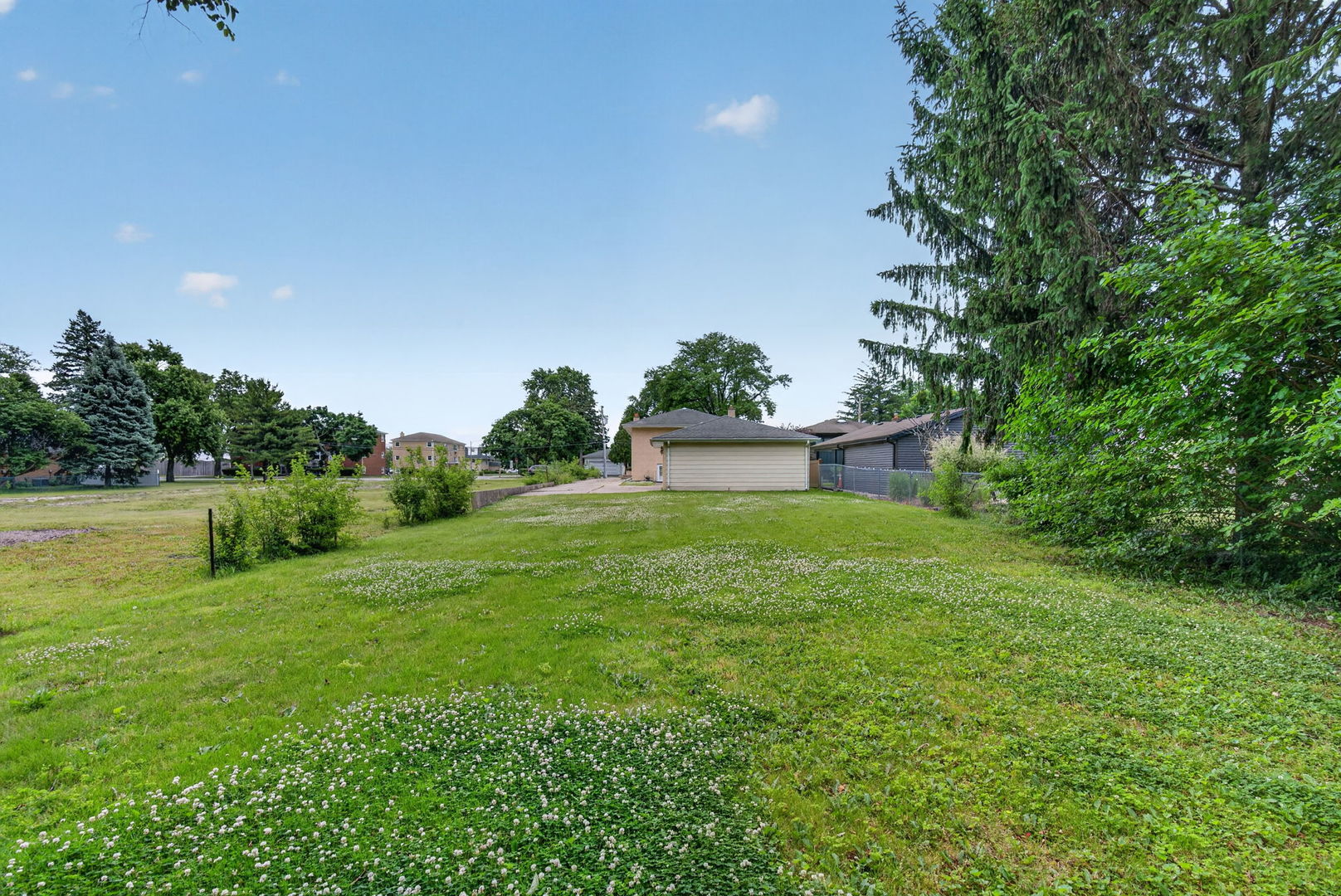 9700 W 58th Street, Countryside, IL 60525