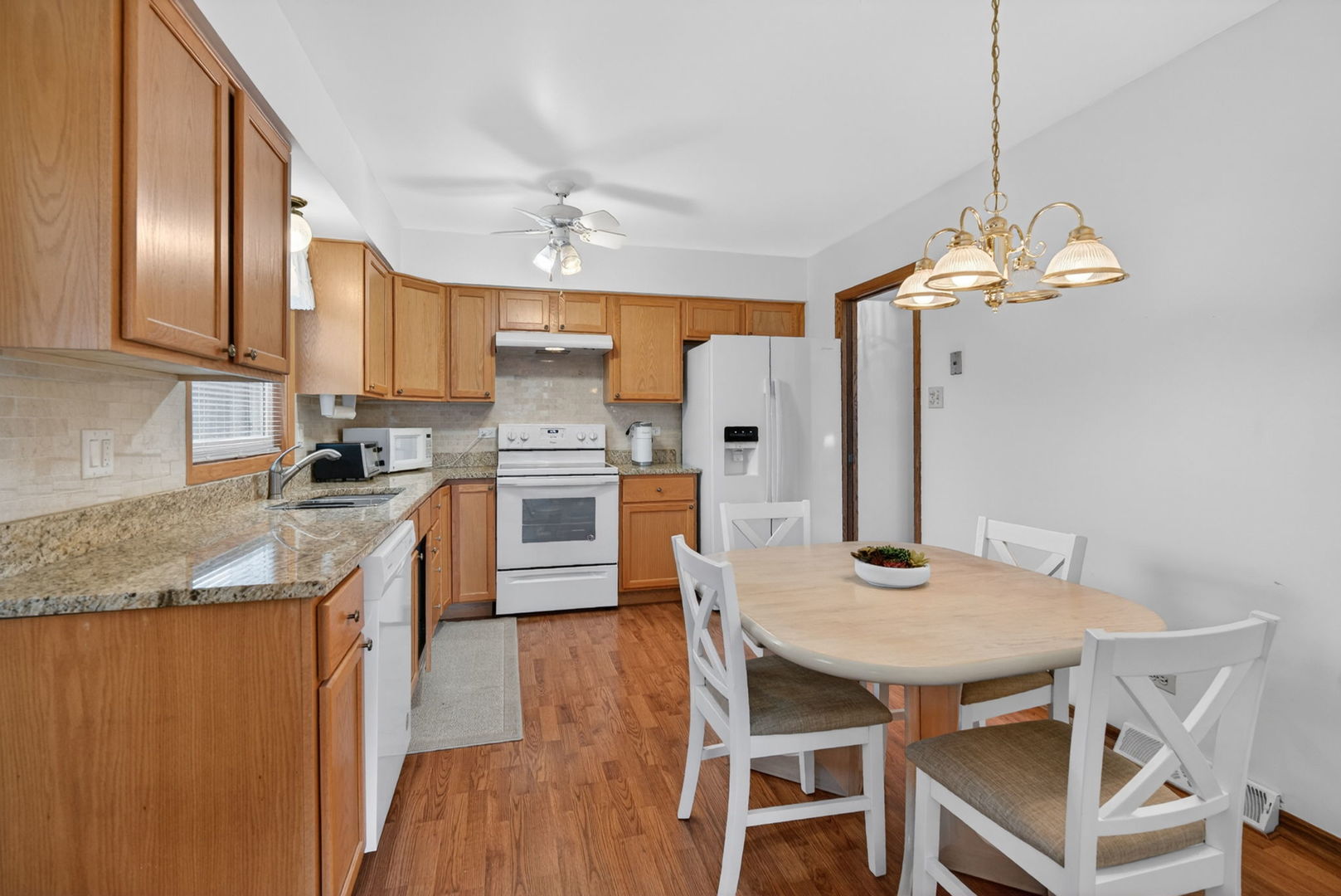 9700 W 58th Street, Countryside, IL 60525
