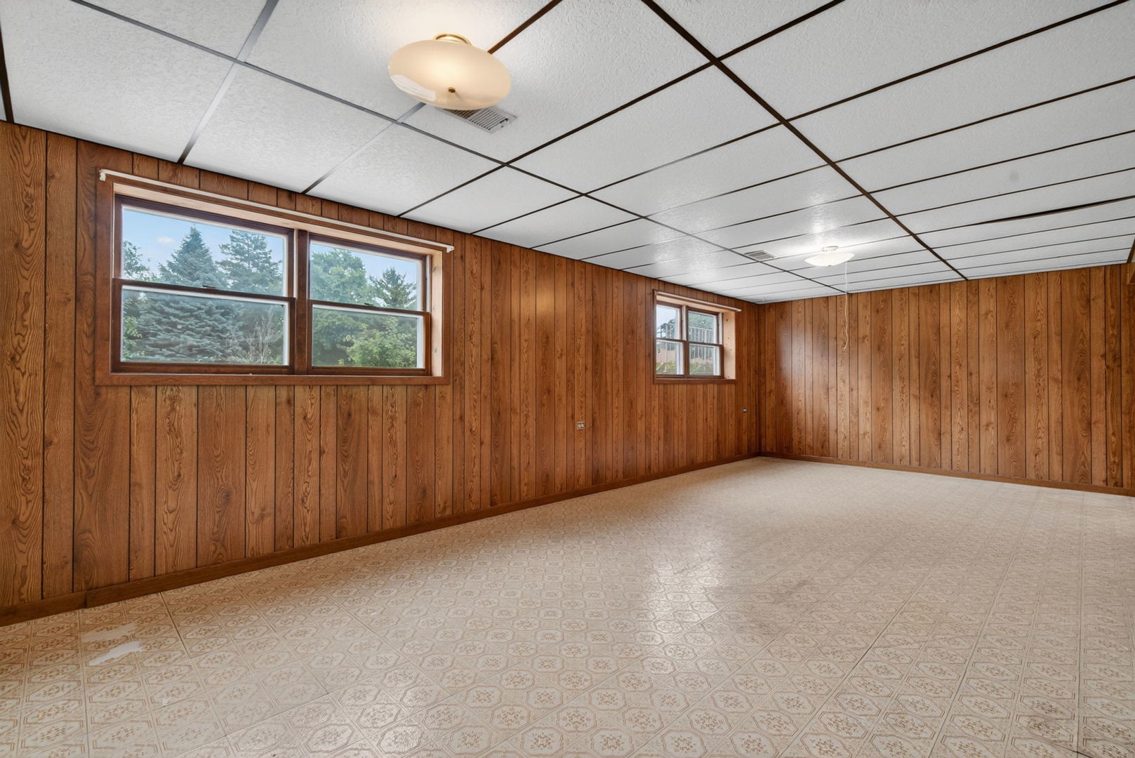 9700 W 58th Street, Countryside, IL 60525
