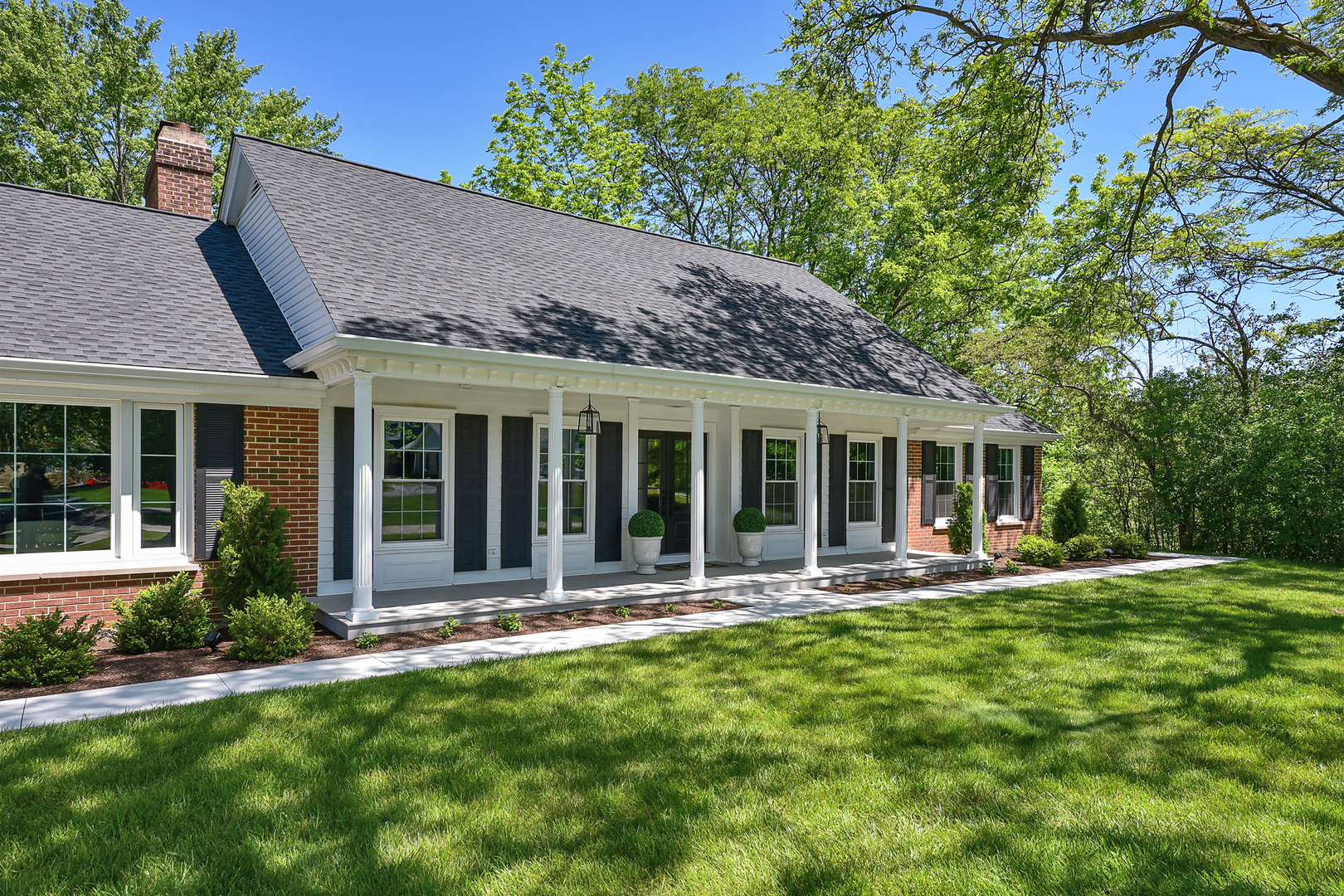 132 Halkirk Circle, Inverness, IL 60067