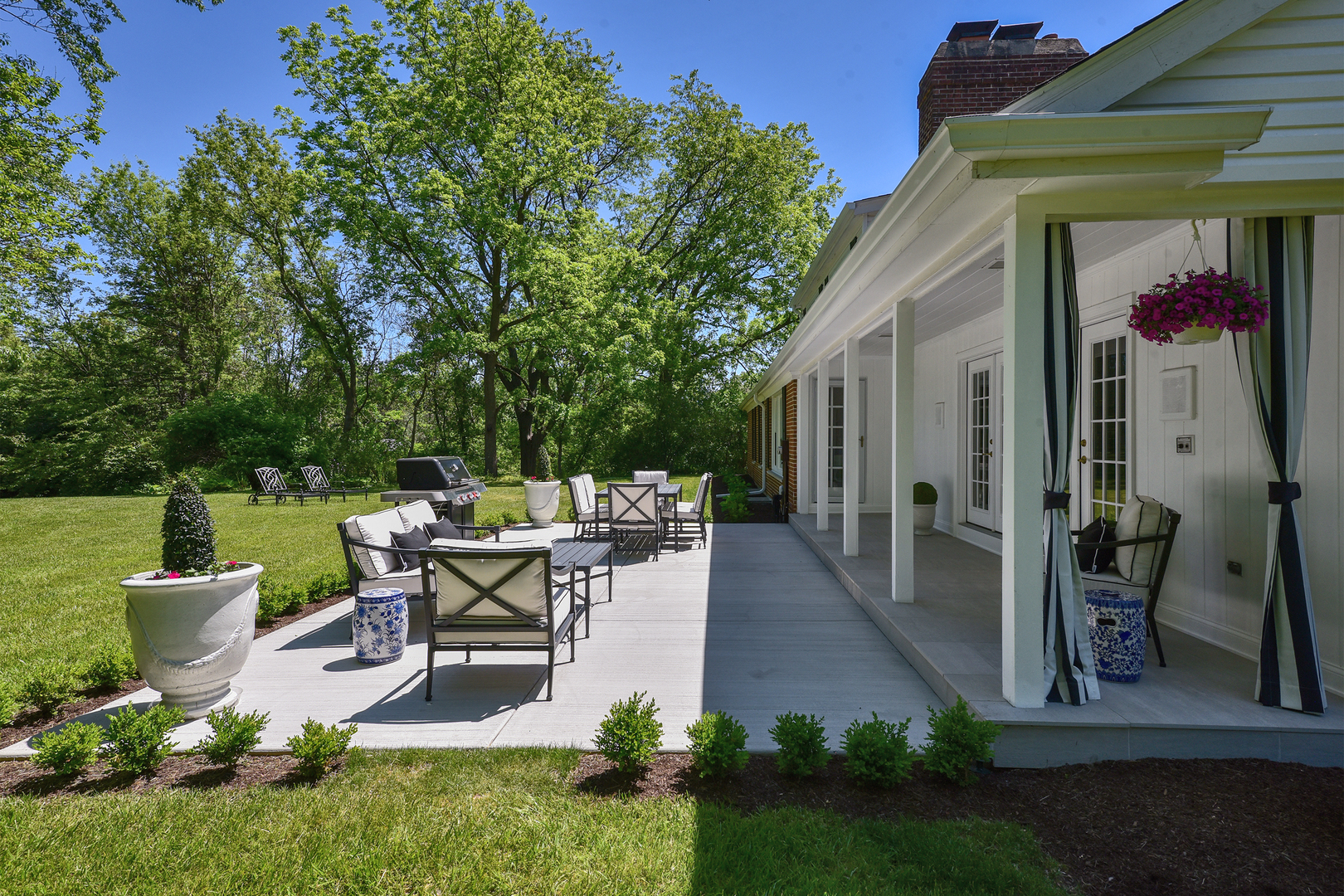 132 Halkirk Circle, Inverness, IL 60067