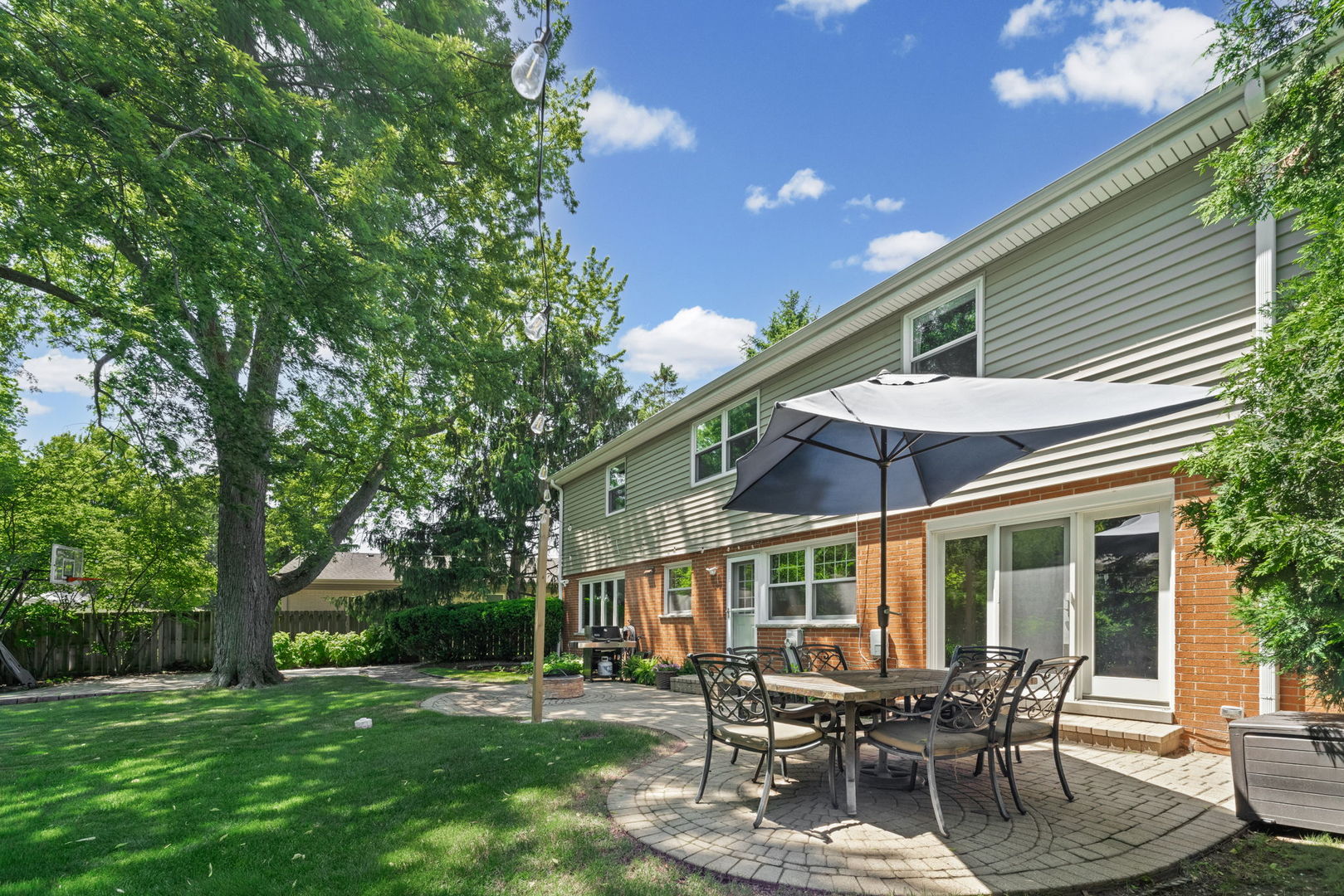 627 S Patton Avenue, Arlington Heights, IL 60005
