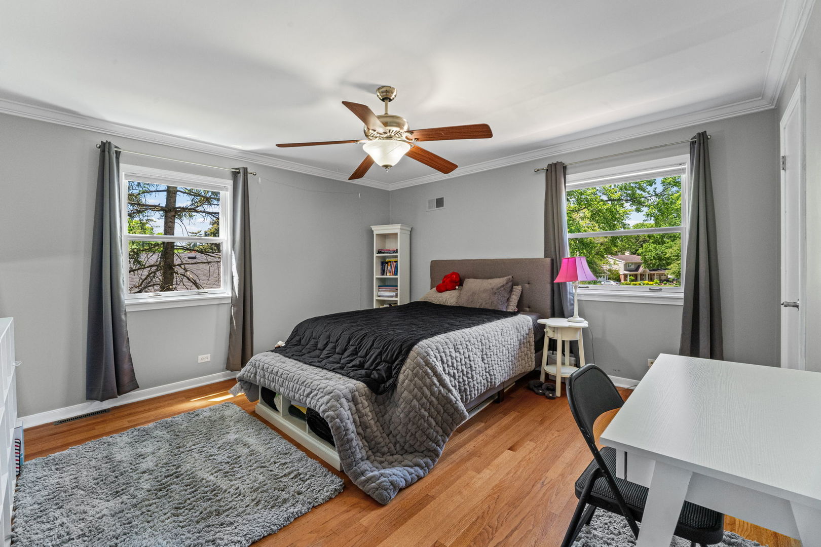 627 S Patton Avenue, Arlington Heights, IL 60005
