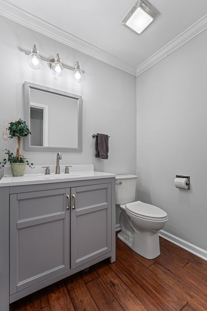 627 S Patton Avenue, Arlington Heights, IL 60005