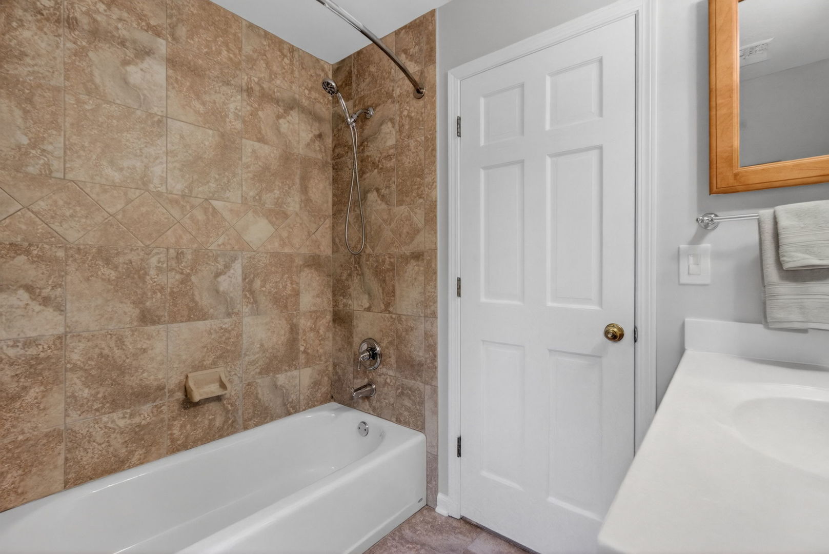 226 Ketten Drive, Naperville, IL 60563
