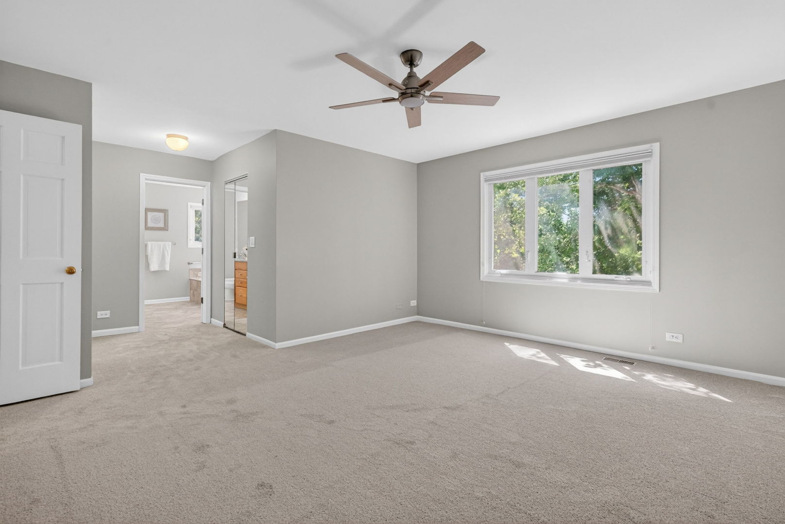 226 Ketten Drive, Naperville, IL 60563