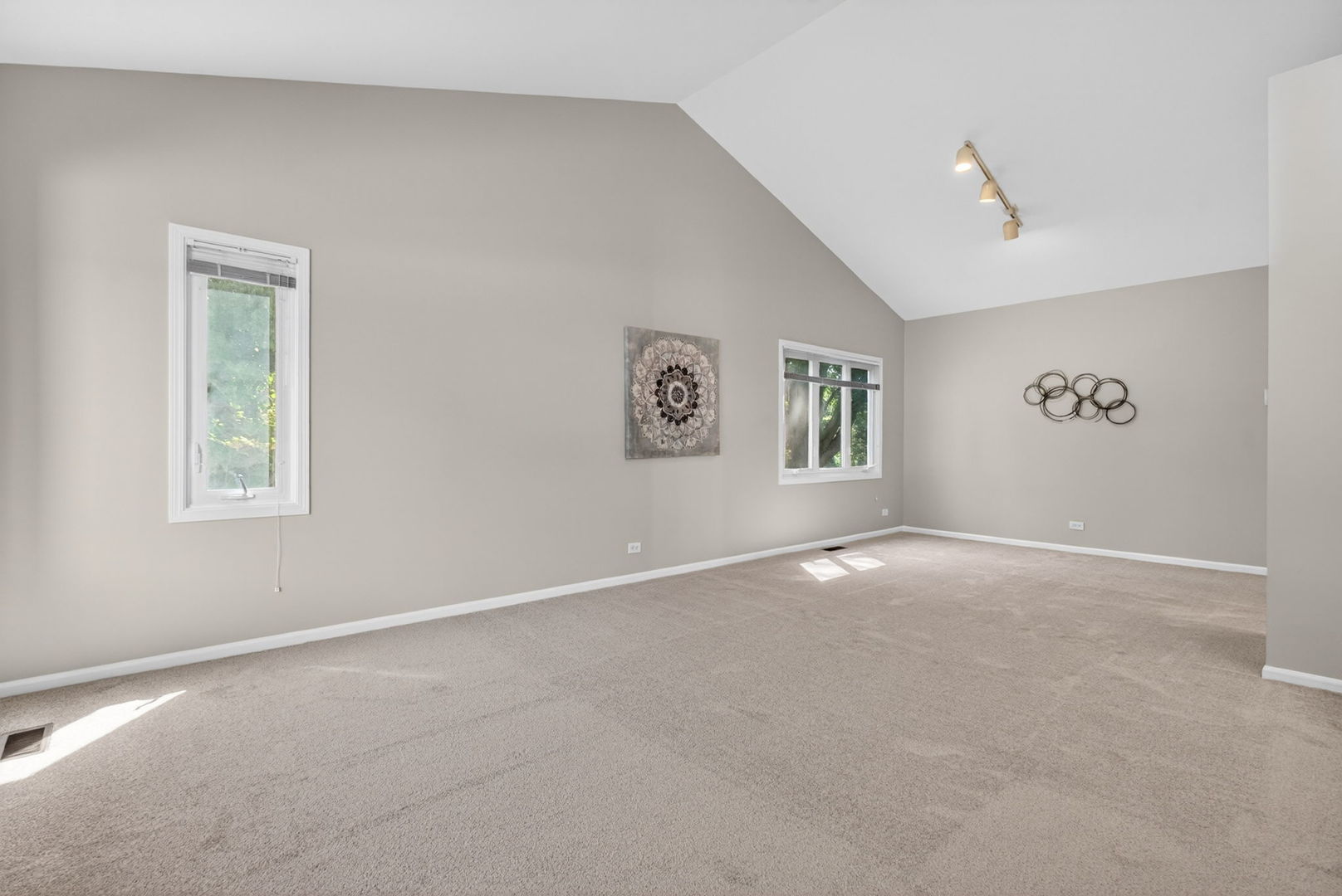 226 Ketten Drive, Naperville, IL 60563
