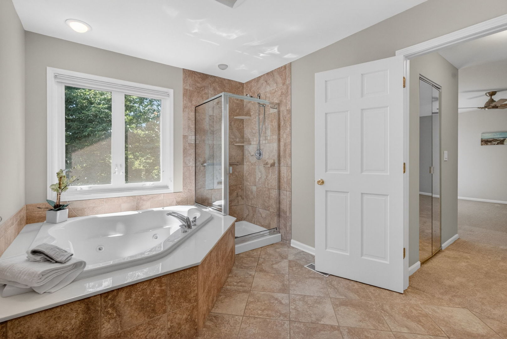 226 Ketten Drive, Naperville, IL 60563