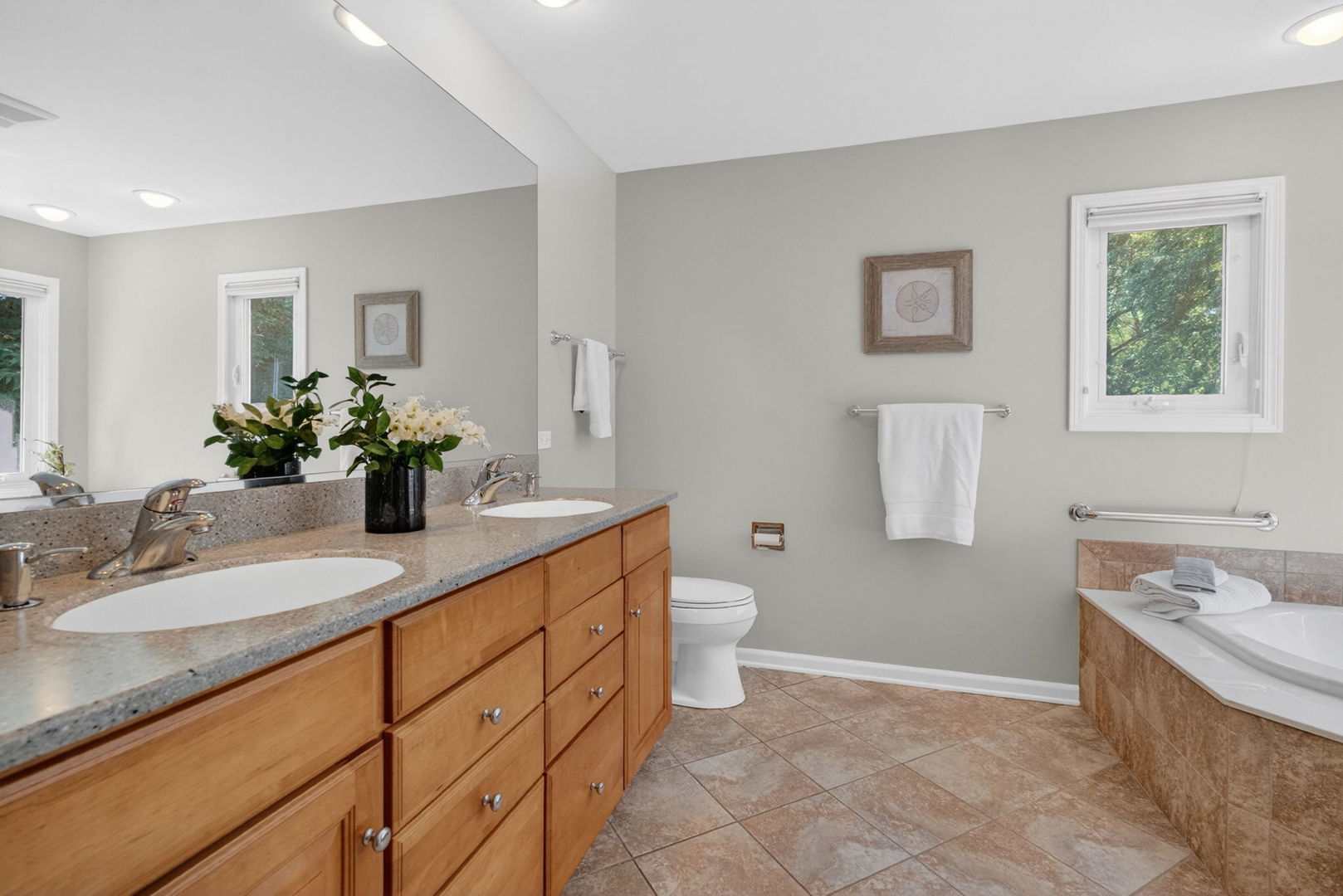 226 Ketten Drive, Naperville, IL 60563