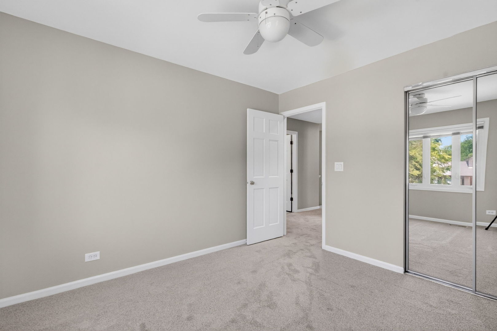 226 Ketten Drive, Naperville, IL 60563