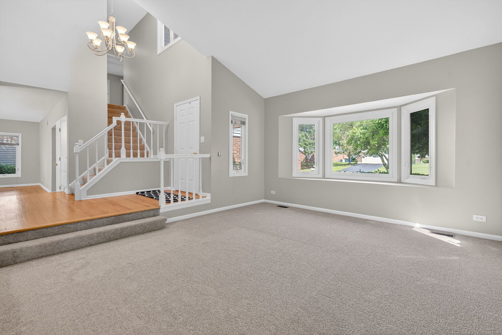 226 Ketten Drive, Naperville, IL 60563