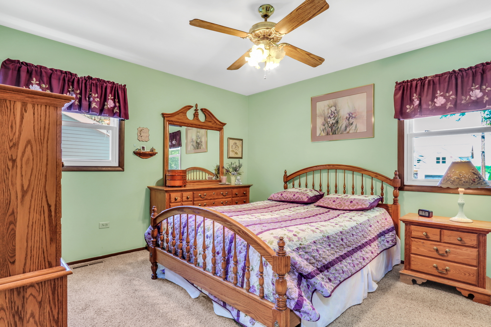 471 Linden Lane, Antioch, IL 60002