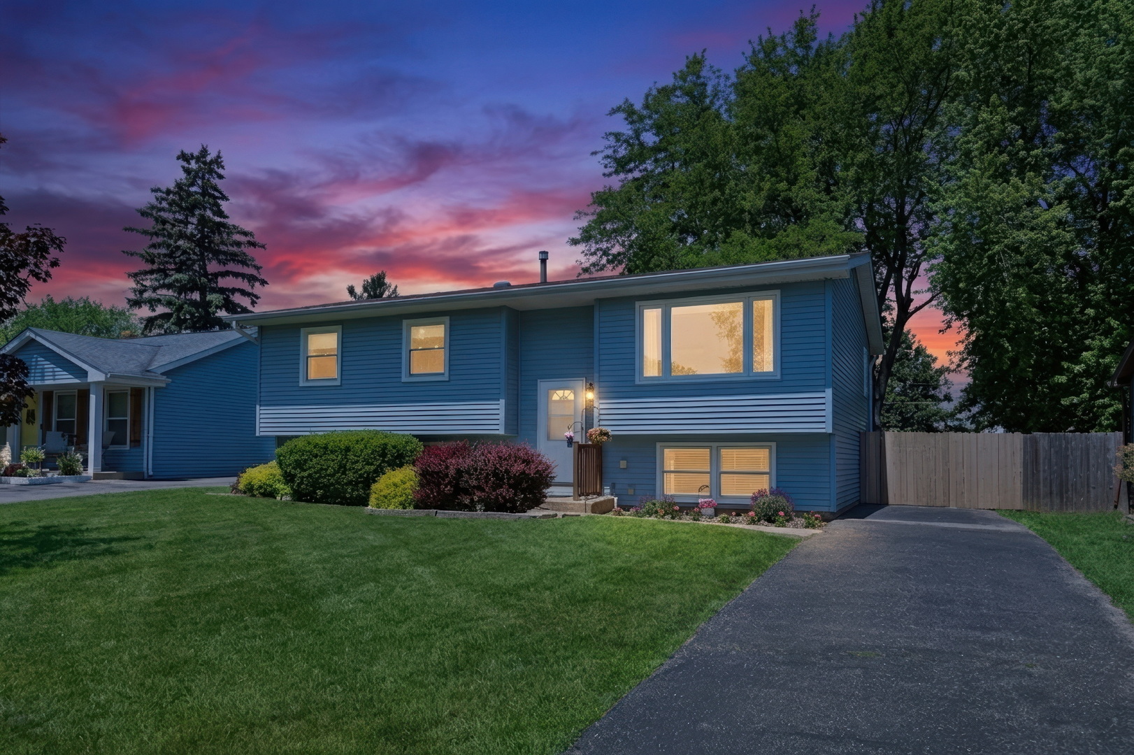 471 Linden Lane, Antioch, IL 60002