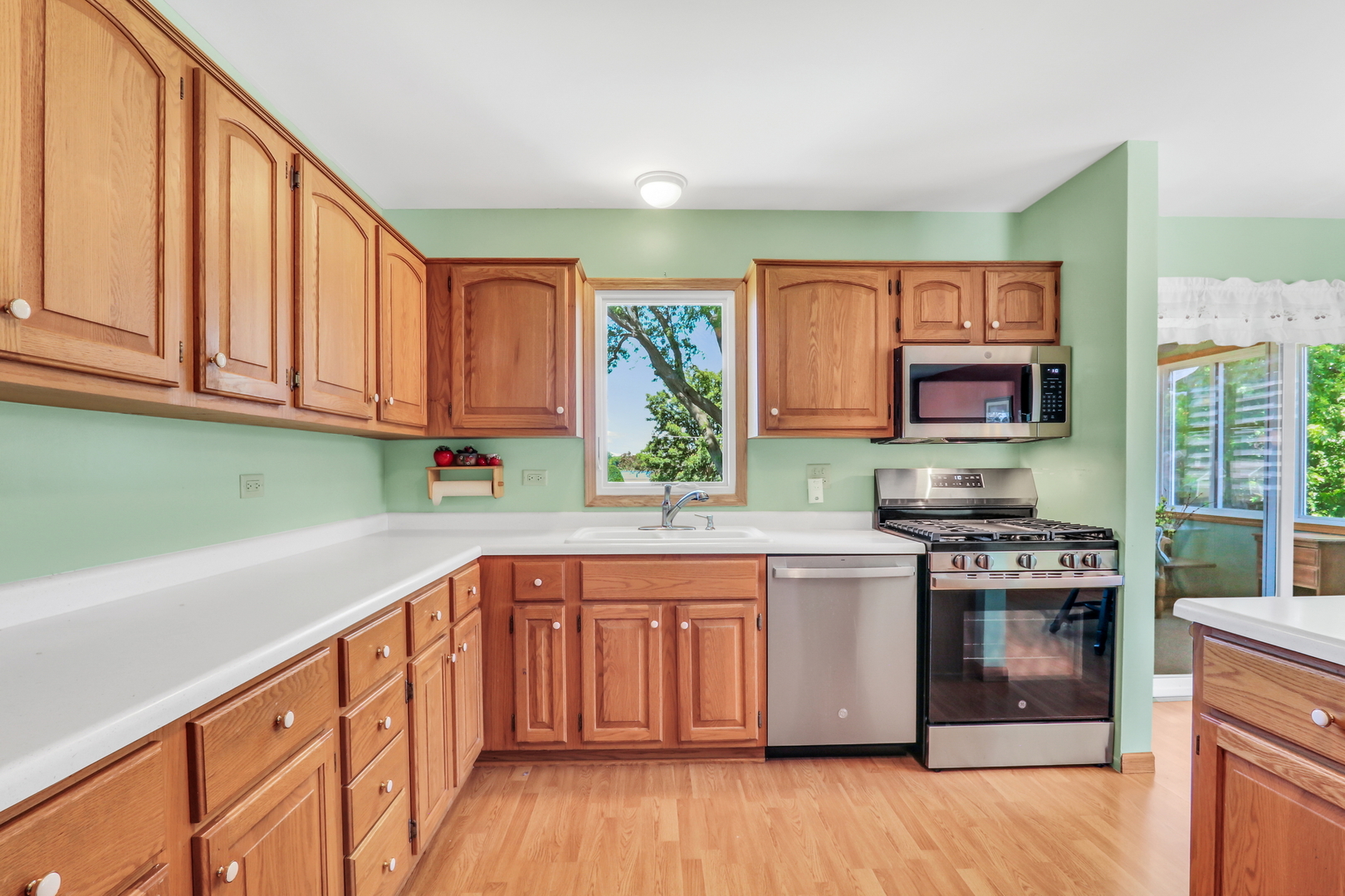 471 Linden Lane, Antioch, IL 60002