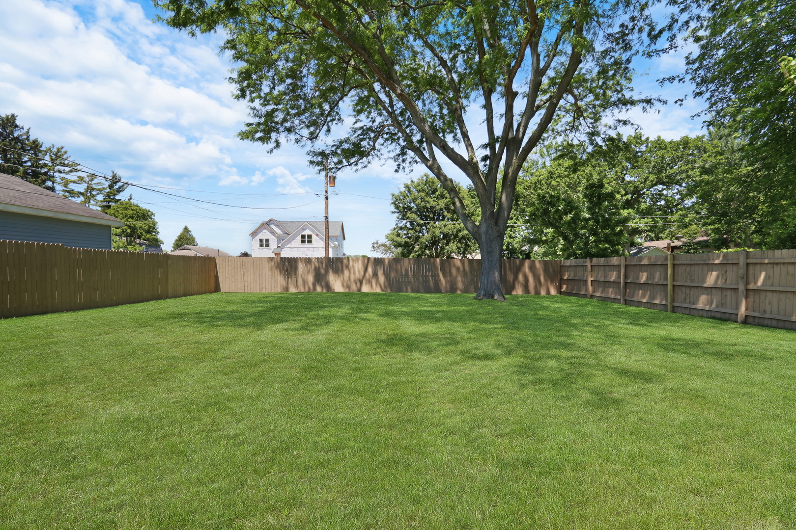 471 Linden Lane, Antioch, IL 60002