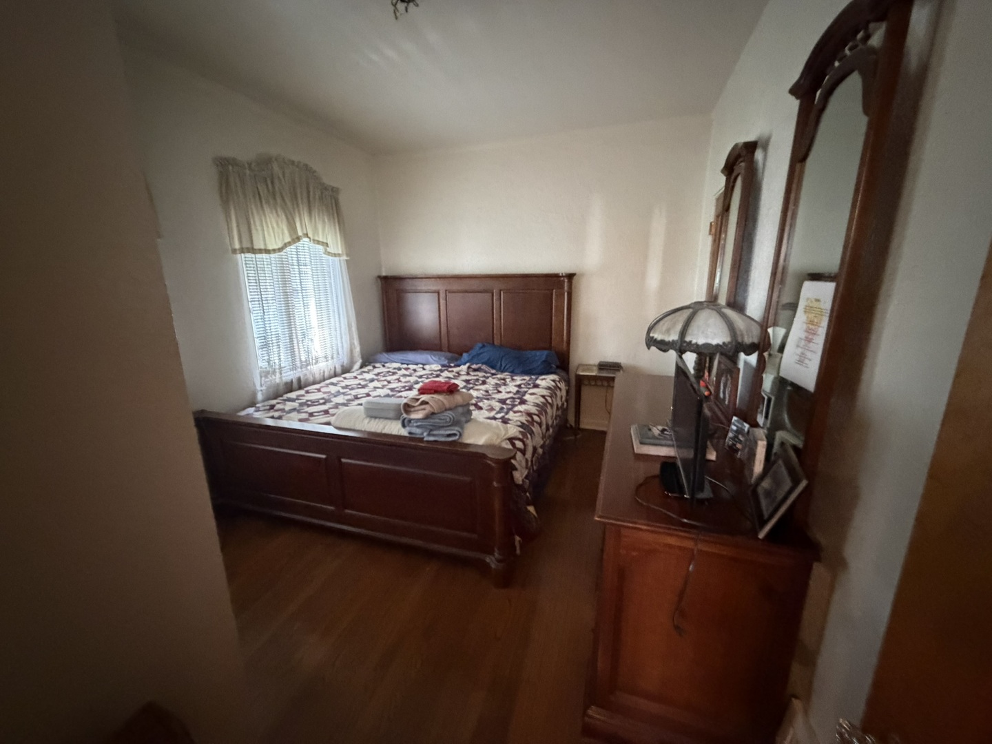 165 S Fairview Avenue, Elmhurst, IL 60126