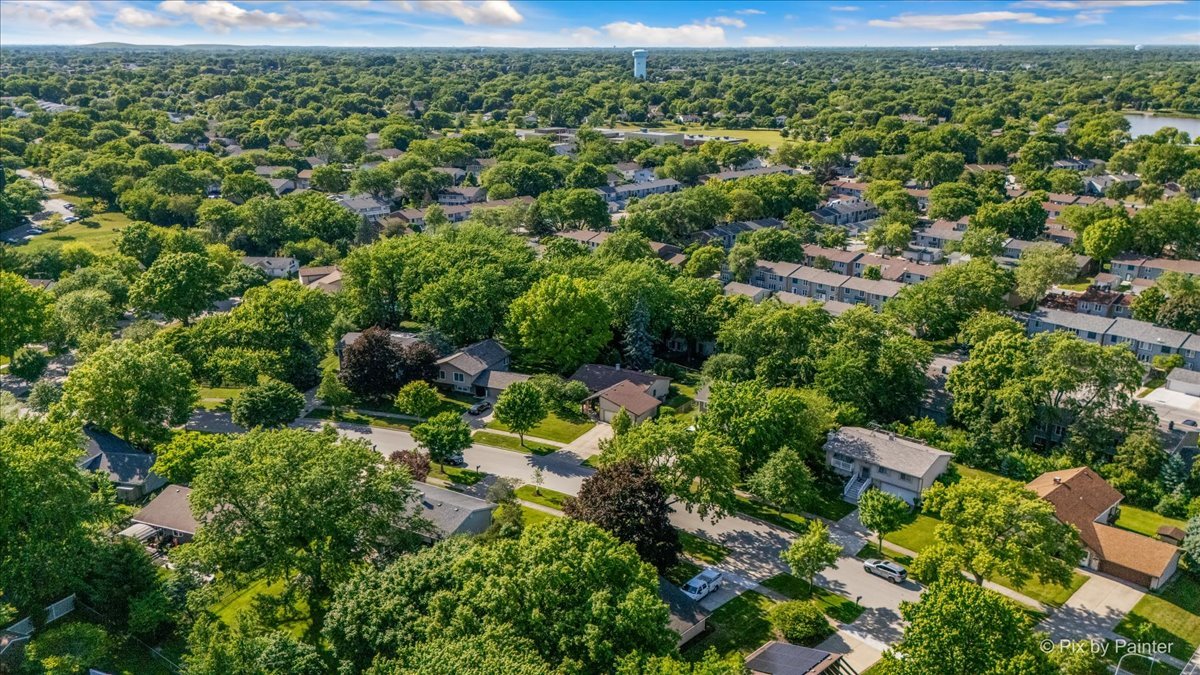 246 Harvard Lane, Bloomingdale, IL 60108