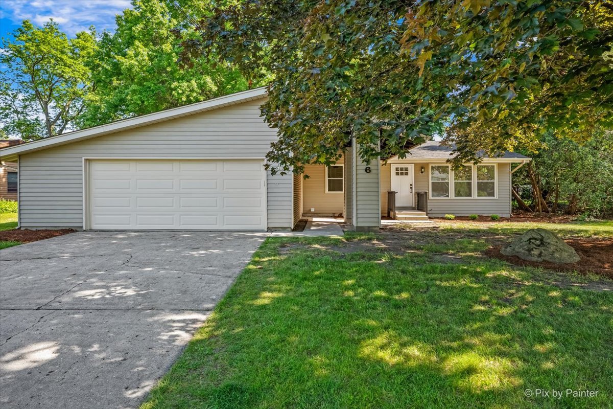 246 Harvard Lane, Bloomingdale, IL 60108