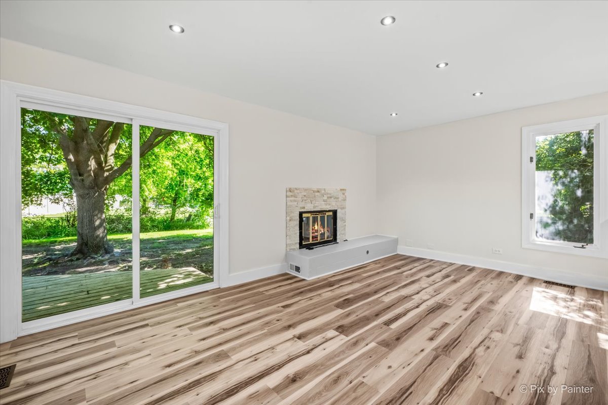 246 Harvard Lane, Bloomingdale, IL 60108