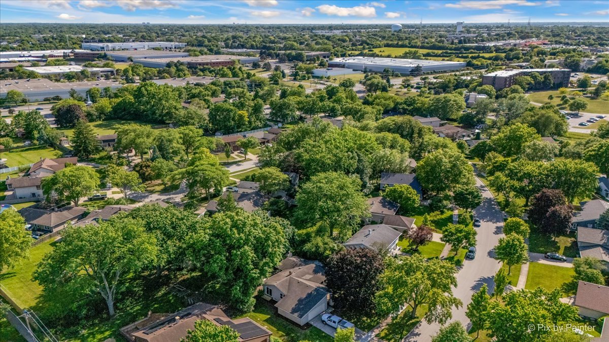 246 Harvard Lane, Bloomingdale, IL 60108