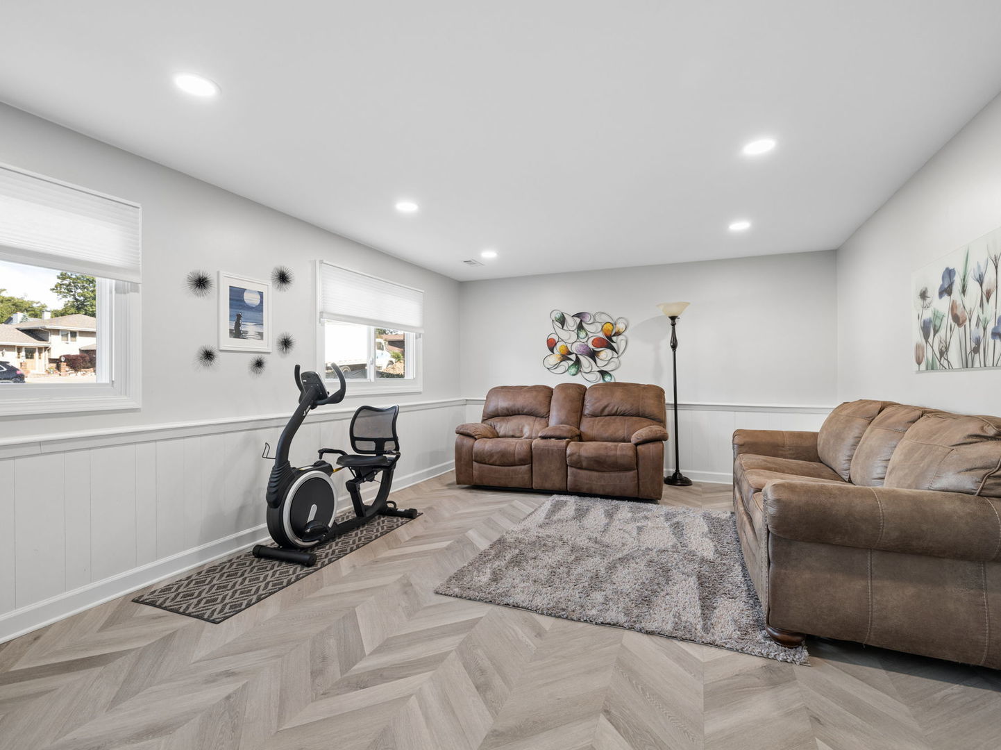 10225 S 86th Court, Palos Hills, IL 60465