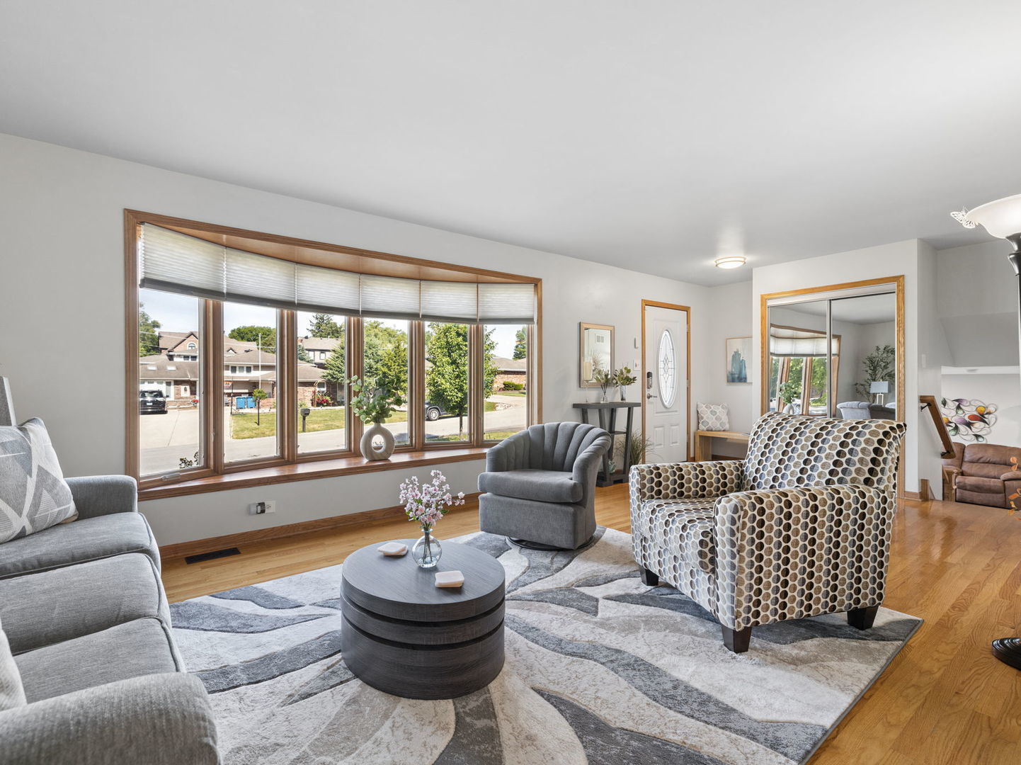 10225 S 86th Court, Palos Hills, IL 60465