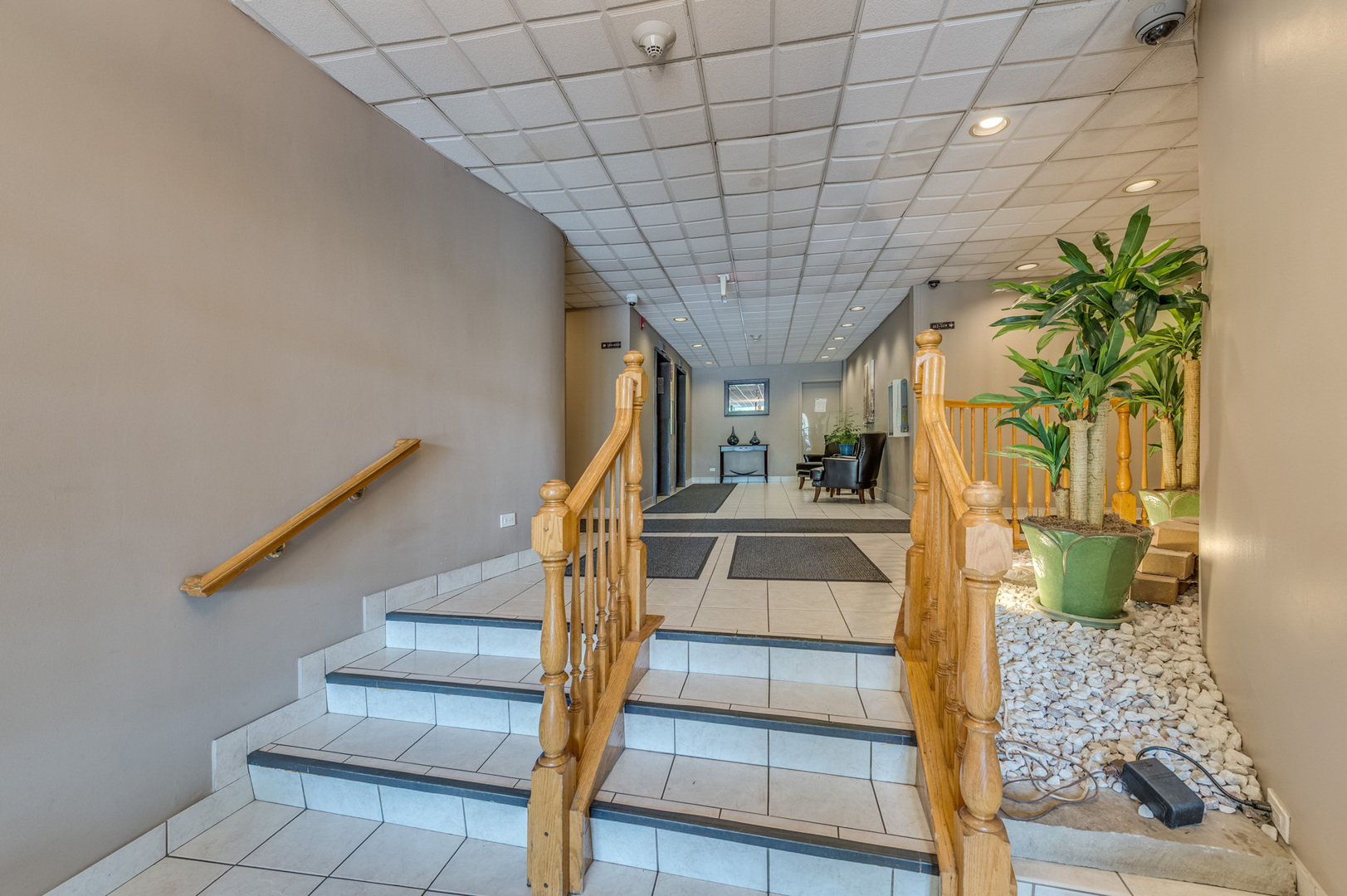 720 Wellington Avenue #307, Elk Grove Village, IL 60007