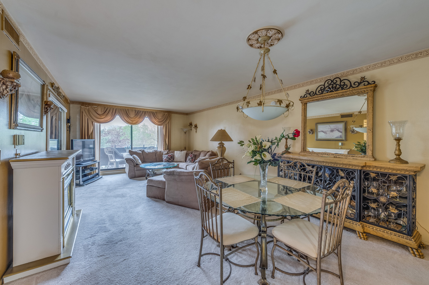 720 Wellington Avenue #307, Elk Grove Village, IL 60007