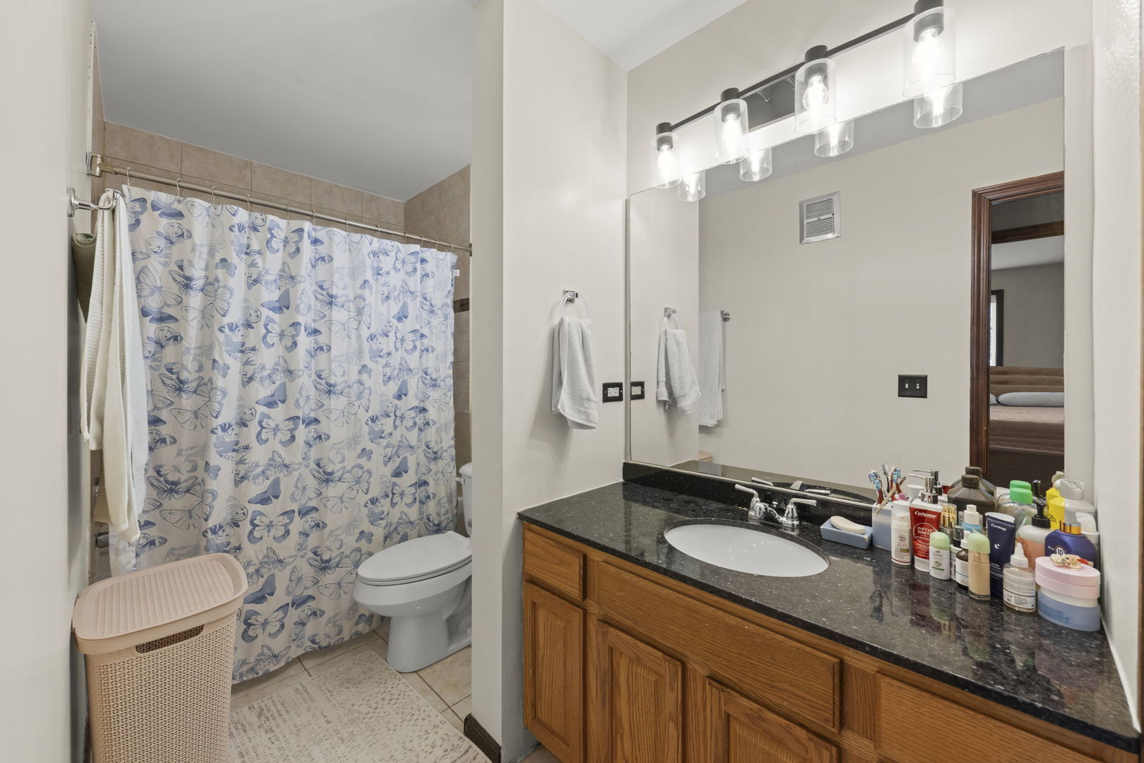2736 Prairieview Lane #1, Aurora, IL 60502