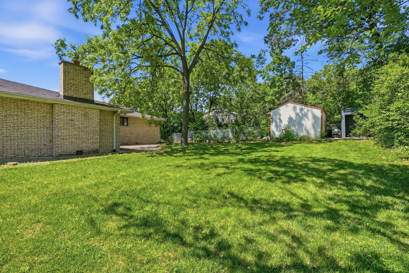 8800 W 104th Street, Palos Hills, IL 60465