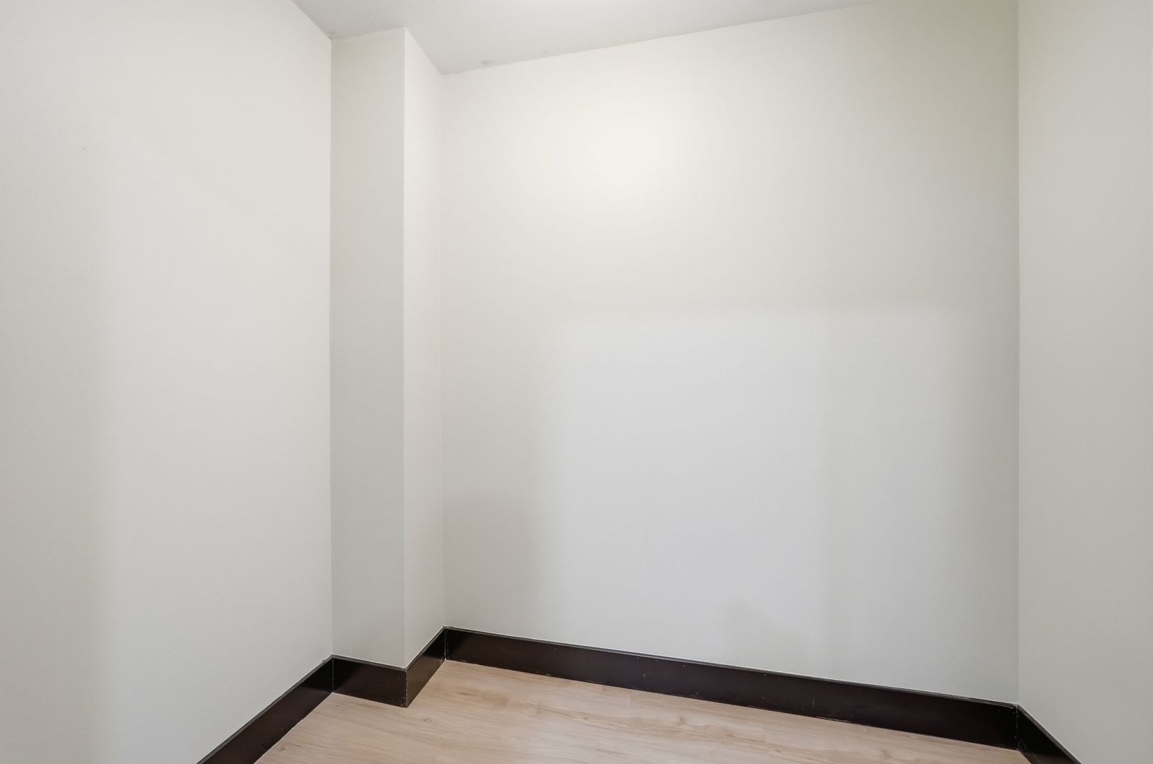 8800 W 104th Street, Palos Hills, IL 60465